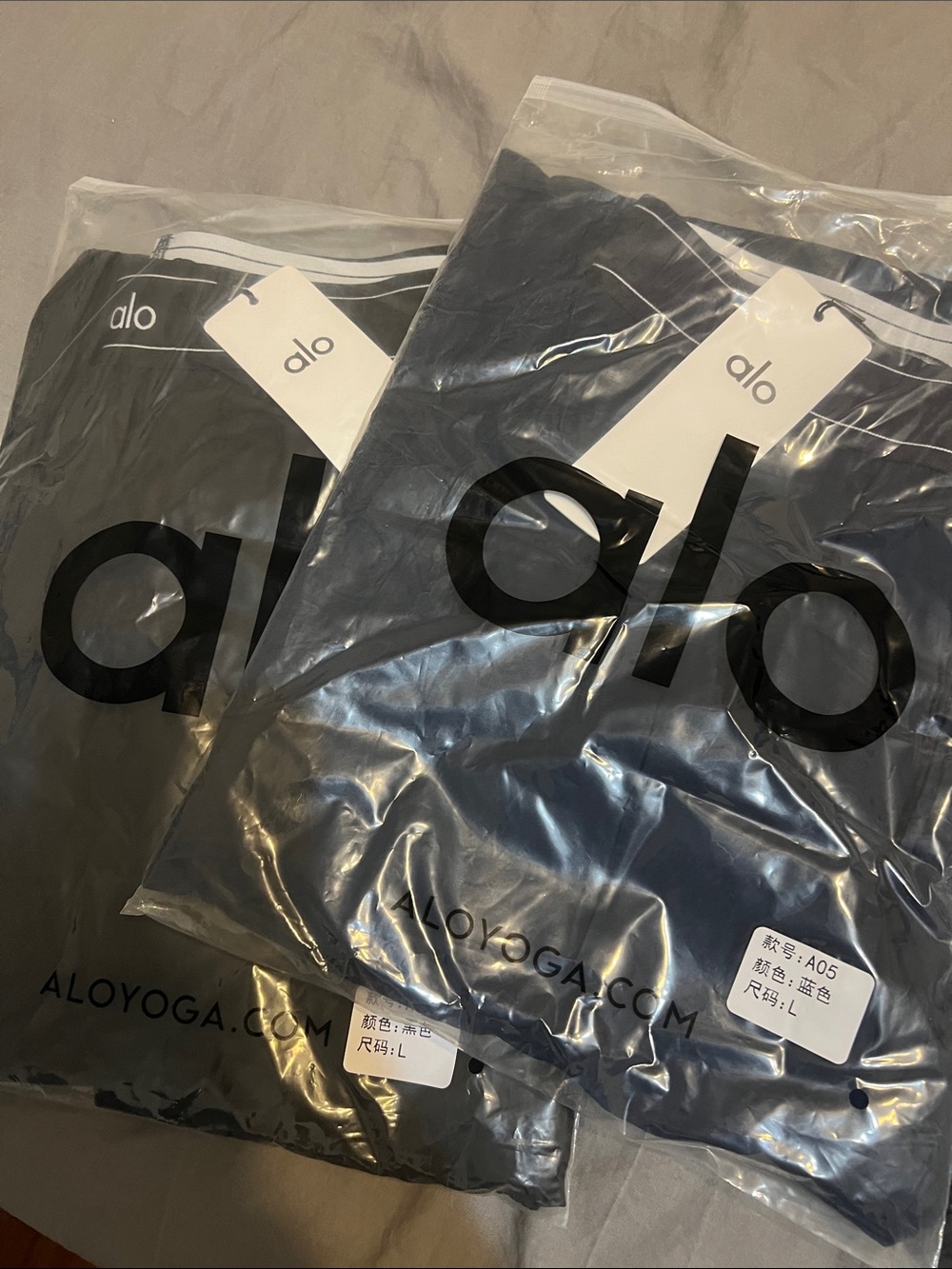 ALO Yoga Black navy pants